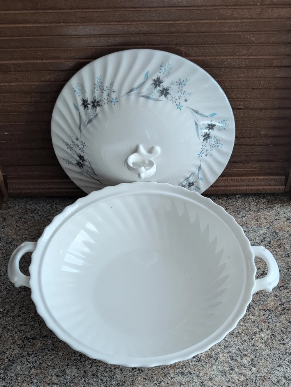 Royal Doulton Millefleur Covered Vegetable Bowl